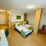 Hotel Amfora 3*