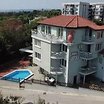 호텔 Amfora 3*