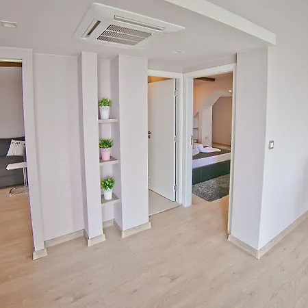 Amfora Hotell 3*