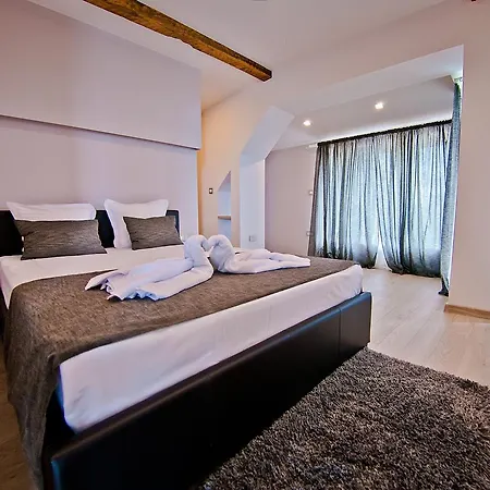 Hotel Amfora 3*