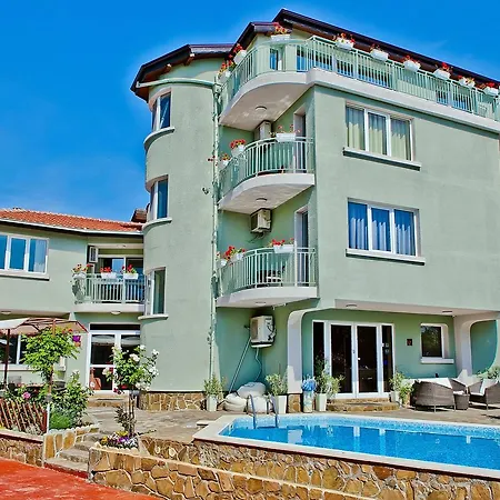Amfora 3* Sveti Konstantin