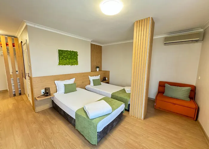 Amfora 3* Saints Constantine and Helena